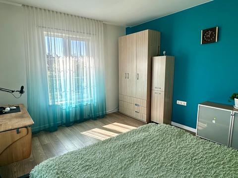 будинок за адресою Квітнева, 11б
