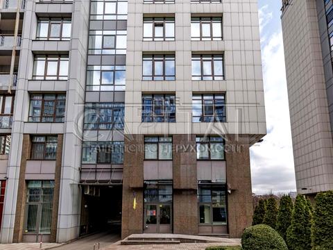коммерческая по адресу Андрея Верхогляда ул. (Михайла Драгомирова), 3