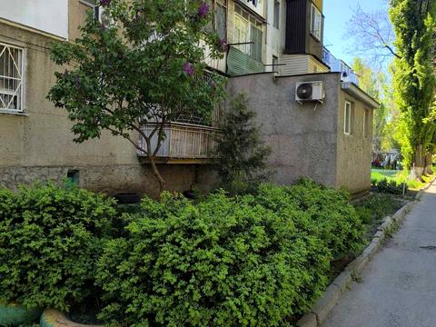 квартира за адресою Владислава Бувалкіна вул. (Бочарова Генерала), 49