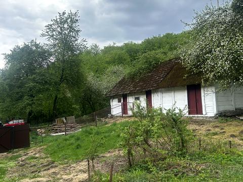 участок по адресу Озерна, 23