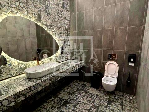 комерційна за адресою Ушинського вул., 40