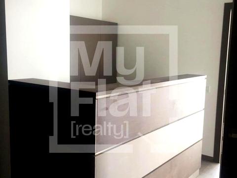 комерційна за адресою Кловський узвіз, 7a