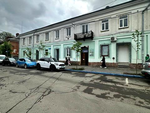 комерційна за адресою Івано-Франківськ, Старозамкова вул., 2