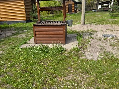 комерційна за адресою Некрасова, 18