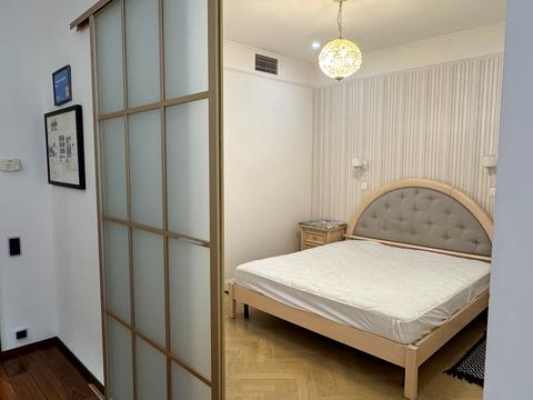 квартира по адресу Жилянская ул., 59