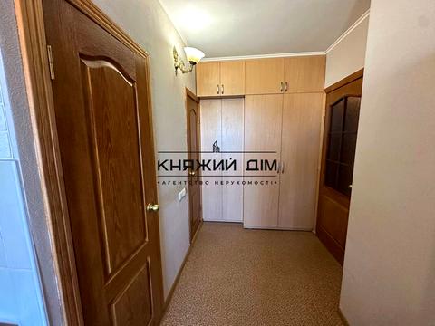 квартира за адресою Архітектора Ніколаєва вул., 15-Б