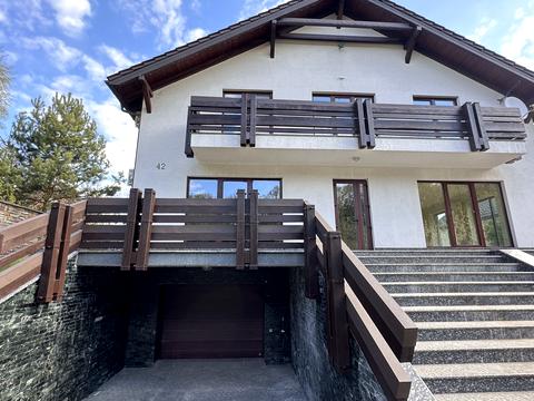 дом по адресу Лісова ул., 42