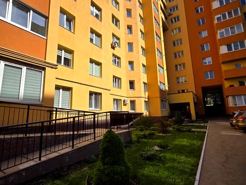 квартира за адресою Злуки просп., 18
