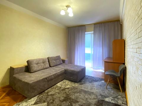 квартира по адресу Киев, Политехнический пер., 3
