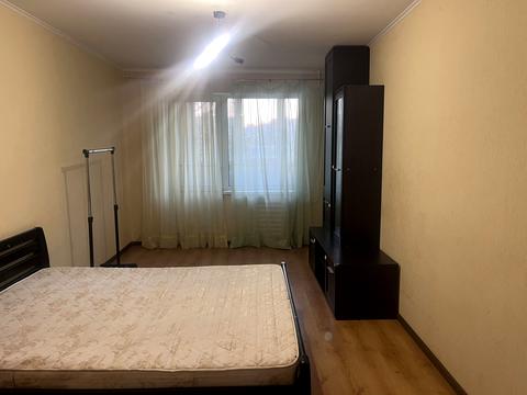 квартира за адресою Прирічна вул., 19