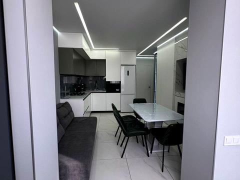 квартира за адресою Співдружності вул., 1