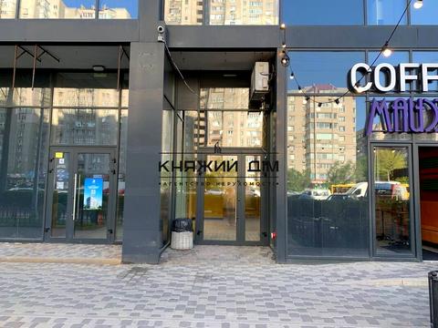 коммерческая по адресу Ревуцкого ул., 40-Б