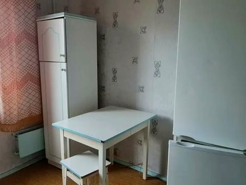 квартира за адресою Червоної Калини просп. (Володимира Маяковського), 21-Б