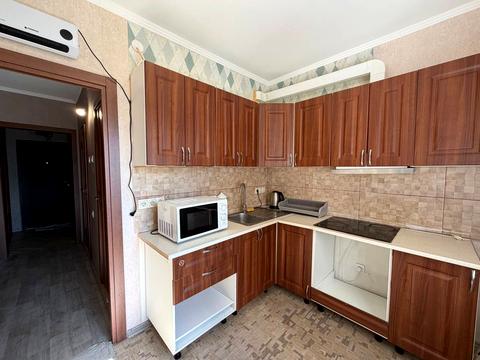 квартира за адресою Ореста Васкула вул., 49