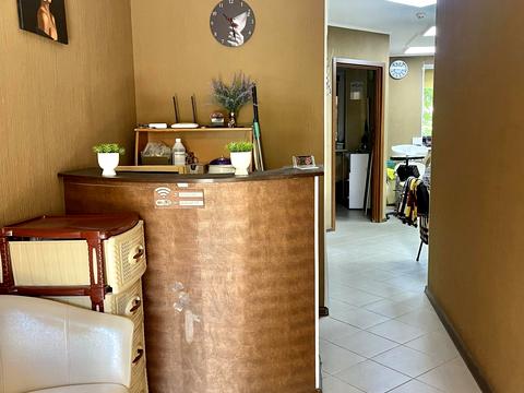 комерційна за адресою Перемоги вул., 105-А