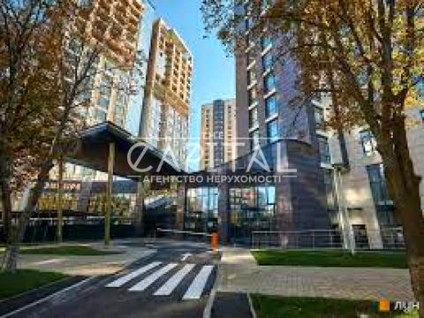 комерційна за адресою Голосіївський просп. (40-річчя Жовтня), 60