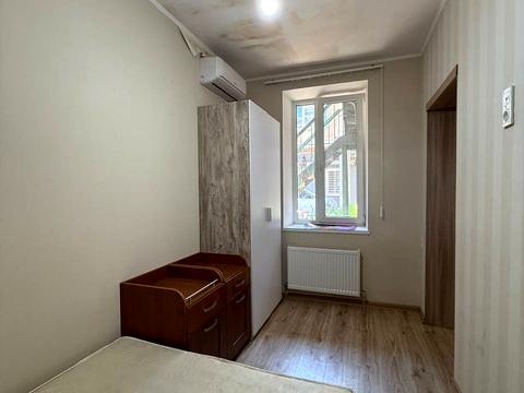 квартира за адресою Пастера вул., 14