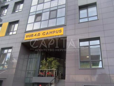 комерційна за адресою Нижньоключова вул., 14