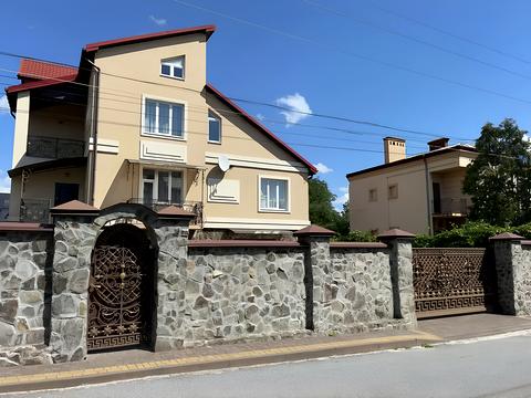 будинок за адресою с. Зимна Вода, Романа Шухевича вул., 130