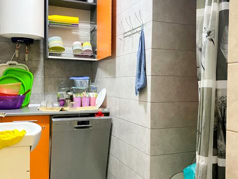 комерційна за адресою Куліша бульв., 10