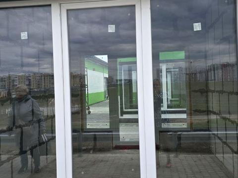 комерційна за адресою Торгова вул., 3