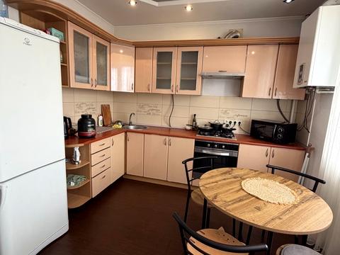 квартира за адресою Залізнична вул., 49
