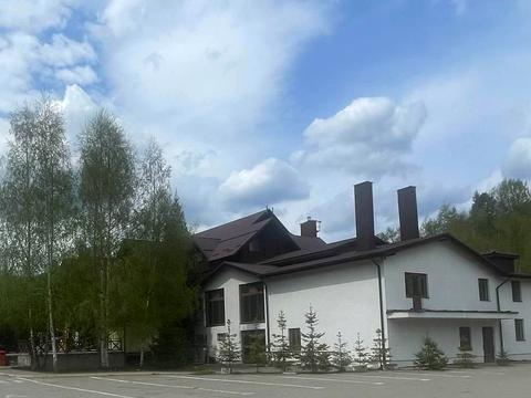 коммерческая по адресу с. Коростов, Ивана Франко ул., 21Б