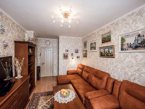 квартира по адресу Академика Глушкова просп., 9-В