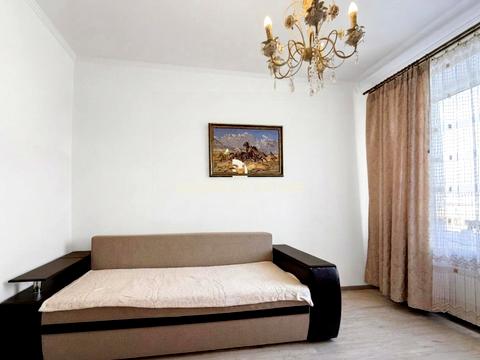 квартира за адресою Шота Руставелі вул., 1