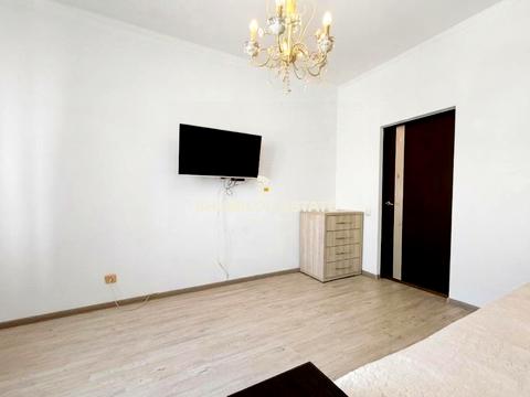 квартира за адресою Шота Руставелі вул., 1