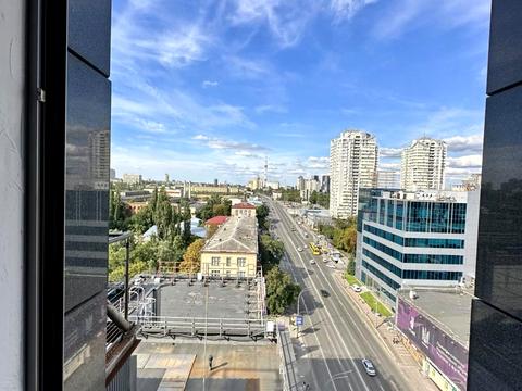 комерційна за адресою Вадима Гетьмана вул., 6