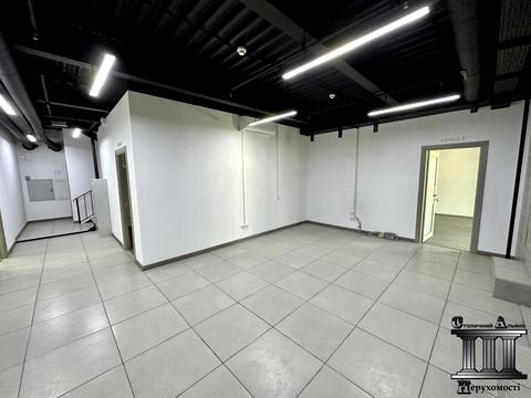 комерційна за адресою Вадима Гетьмана вул., 6