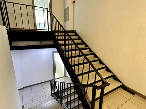 комерційна за адресою Вадима Гетьмана вул., 6