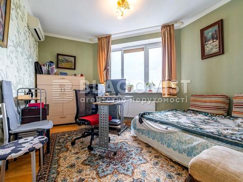 квартира за адресою Любомира Гузара просп. (Космонавта Комарова), 26