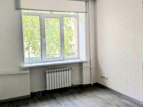 комерційна за адресою Предславинська вул., 34Б