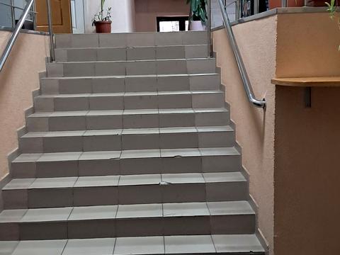комерційна за адресою Предславинська вул., 34Б