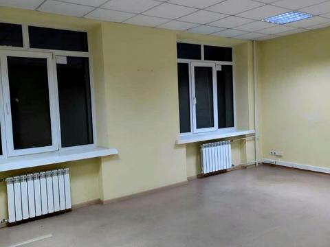 комерційна за адресою Предславинська вул., 34Б
