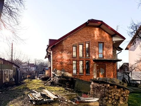 дом по адресу Степана Бандери ул.