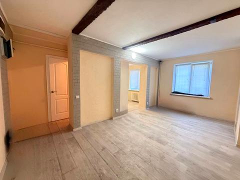 комерційна за адресою Калинова вул., 78