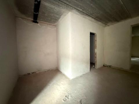 комерційна за адресою Юліана Пелеша вул., 5, к2