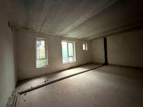 комерційна за адресою Юліана Пелеша вул., 5, к2