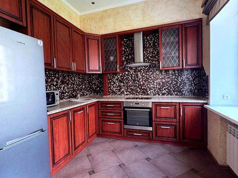 квартира за адресою Хрещатик вул. (Kreschatic), 23