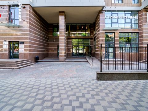 комерційна за адресою Джона Маккейна вул. (Івана Кудрі), 26