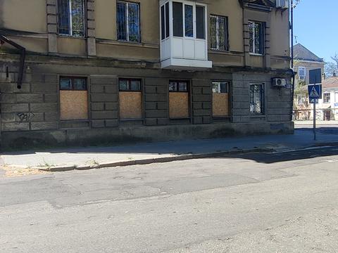 коммерческая по адресу Набережная ул., 5