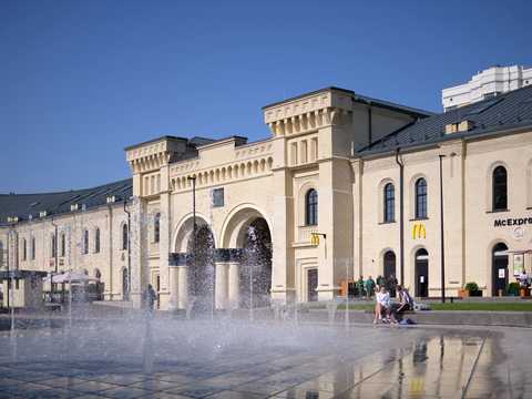 коммерческая по адресу Ивана Мазепы ул. (Січневого Повстання), 1