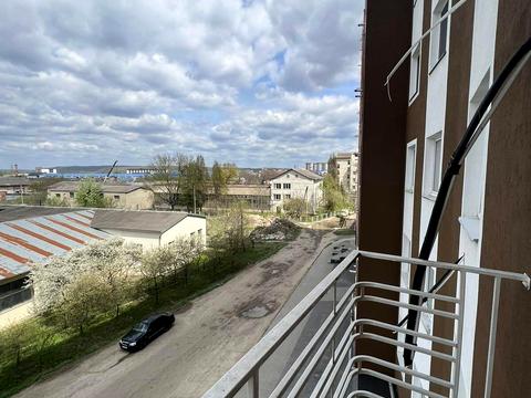 квартира за адресою Богдана Хмельницького вул., (Будинок 1)