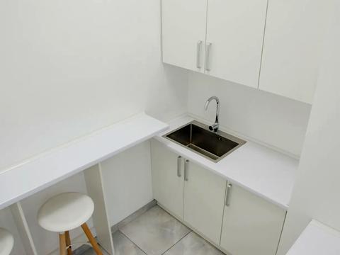 коммерческая по адресу Елены Телиги ул., 6