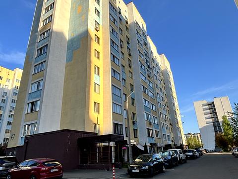 квартира за адресою Боголюбова вул., 37