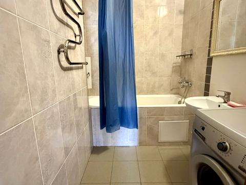 квартира за адресою Воскресенська вул., 12-А