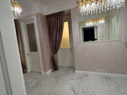 квартира за адресою Дмитра Яворницького просп. (Карла Маркса), 53-А